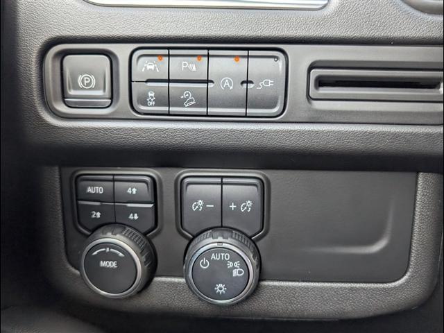 used 2022 Chevrolet Suburban car, priced at $41,950