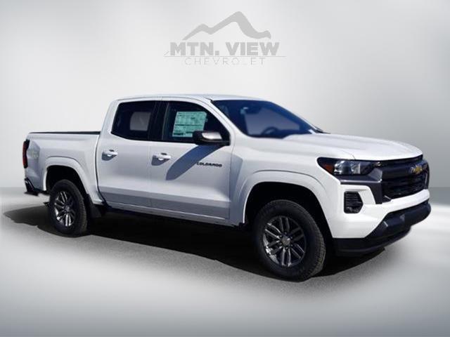 new 2024 Chevrolet Colorado car, priced at $35,975