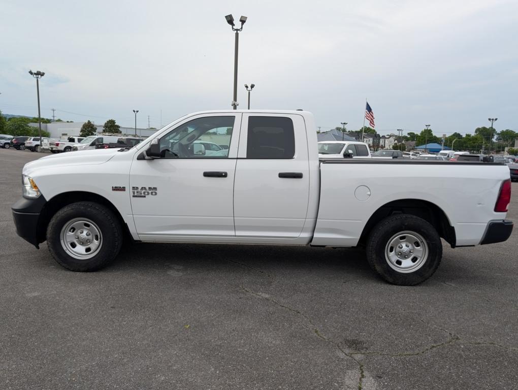 used 2022 Ram 1500 Classic car, priced at $26,900