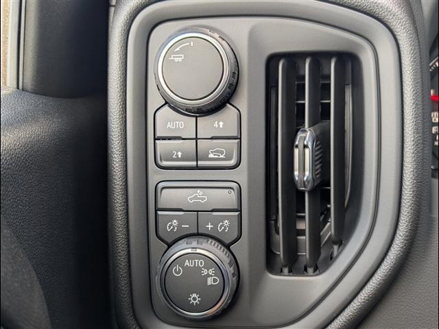 new 2025 Chevrolet Silverado 1500 car, priced at $45,238
