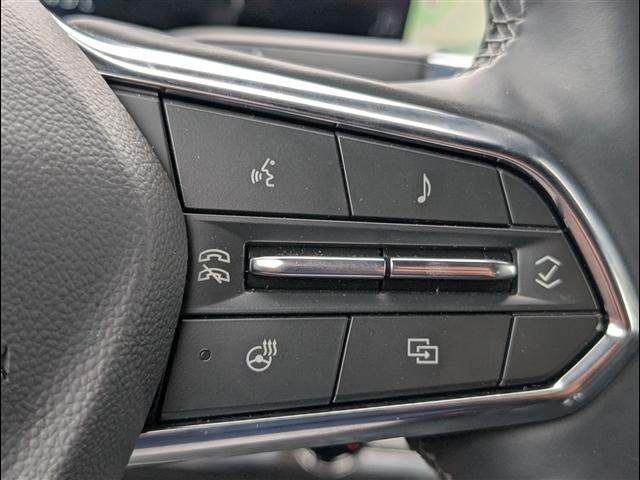used 2025 Chevrolet Equinox car, priced at $29,285