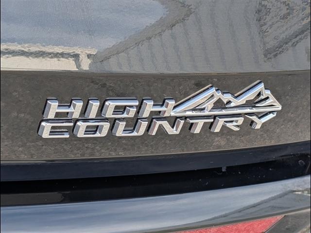 new 2026 Chevrolet Traverse car, priced at $57,393