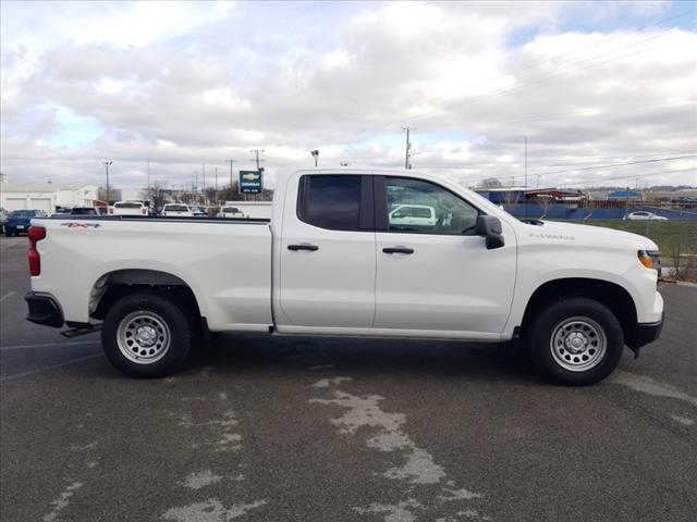 new 2025 Chevrolet Silverado 1500 car, priced at $42,795