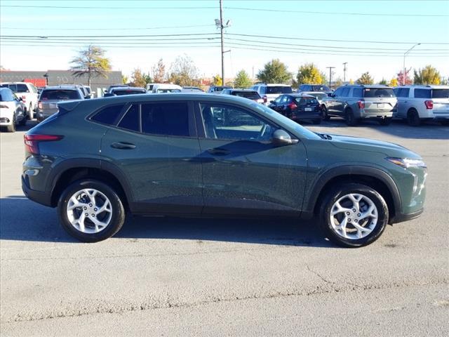 new 2025 Chevrolet Trax car, priced at $22,885