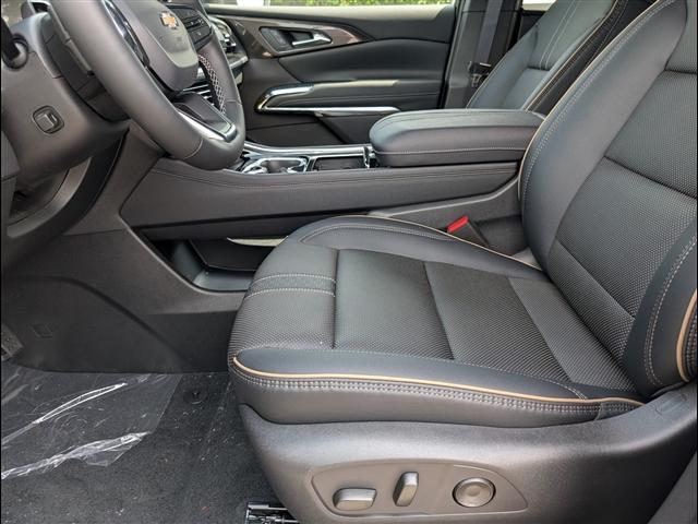 new 2025 Chevrolet Traverse car, priced at $54,693
