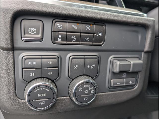 new 2025 Chevrolet Suburban car, priced at $92,128