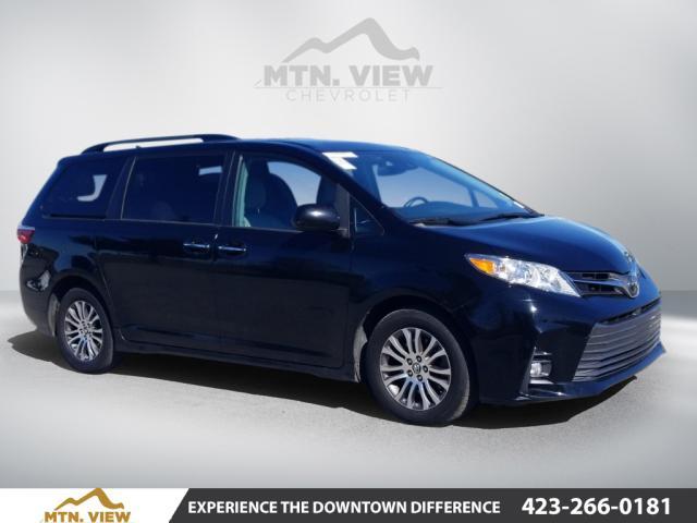 used 2018 Toyota Sienna car, priced at $18,950