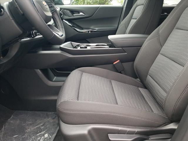 new 2026 Chevrolet Equinox car, priced at $30,594