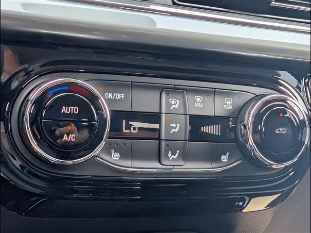new 2025 Chevrolet Trax car, priced at $23,383