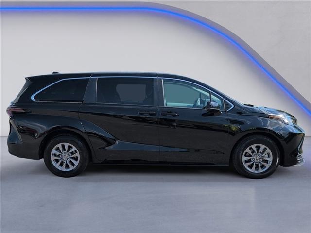 used 2023 Toyota Sienna car, priced at $29,521