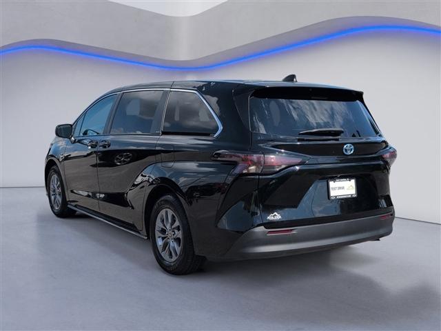 used 2023 Toyota Sienna car, priced at $29,521