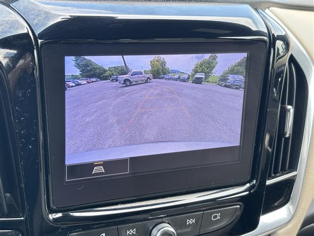 used 2022 Chevrolet Traverse car, priced at $25,768