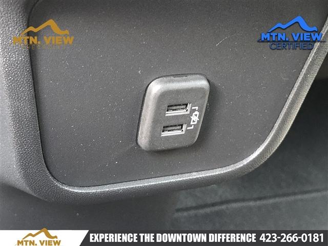 used 2023 Chevrolet Equinox car, priced at $21,455
