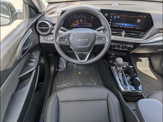 new 2025 Chevrolet Trax car, priced at $25,483