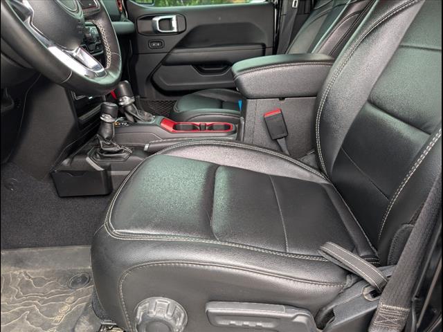 used 2022 Jeep Wrangler Unlimited car, priced at $33,960