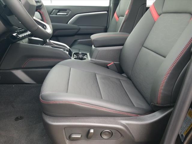 new 2025 Chevrolet Colorado car, priced at $50,613