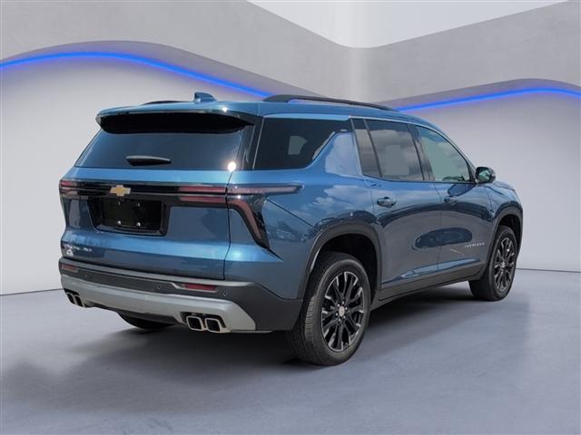 used 2025 Chevrolet Traverse car, priced at $41,694
