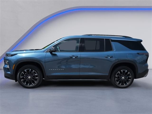 used 2025 Chevrolet Traverse car, priced at $41,694