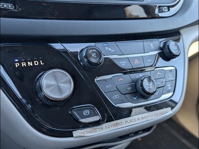 used 2017 Chrysler Pacifica car, priced at $11,950