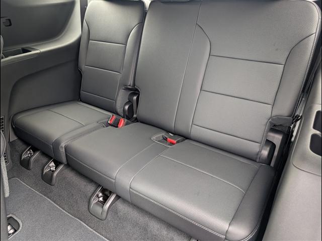 new 2026 Chevrolet Traverse car, priced at $48,103