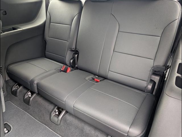 new 2026 Chevrolet Traverse car, priced at $46,103