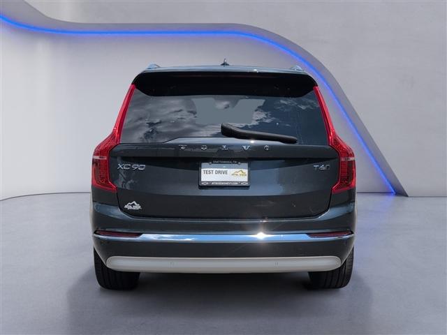 used 2022 Volvo XC90 car, priced at $32,900
