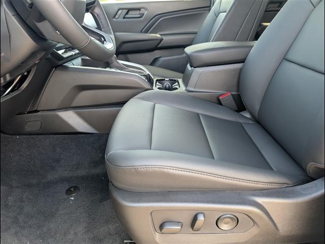 new 2026 Chevrolet Colorado car, priced at $42,318