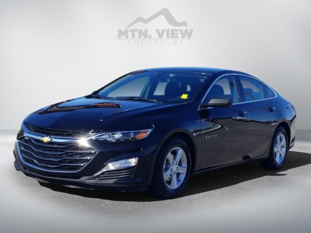 used 2022 Chevrolet Malibu car, priced at $18,824