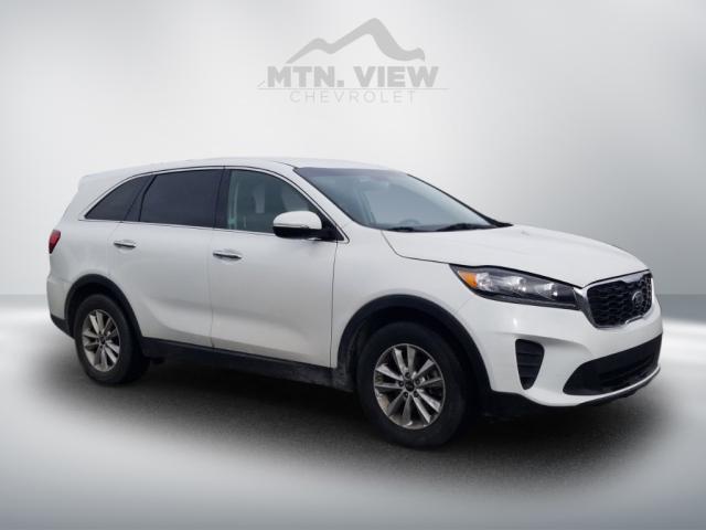 used 2020 Kia Sorento car, priced at $14,900