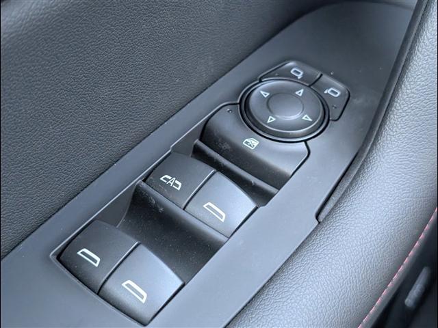 new 2025 Chevrolet Blazer car, priced at $45,913