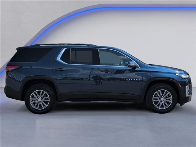 used 2023 Chevrolet Traverse car, priced at $29,950