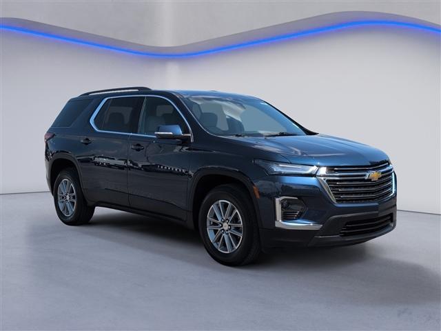 used 2023 Chevrolet Traverse car, priced at $29,950