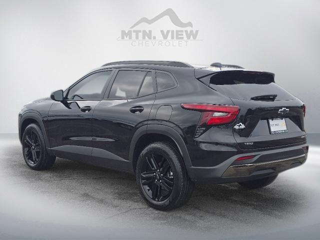 used 2025 Chevrolet Trax car, priced at $25,900