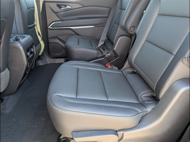 new 2026 Chevrolet Traverse car, priced at $48,318