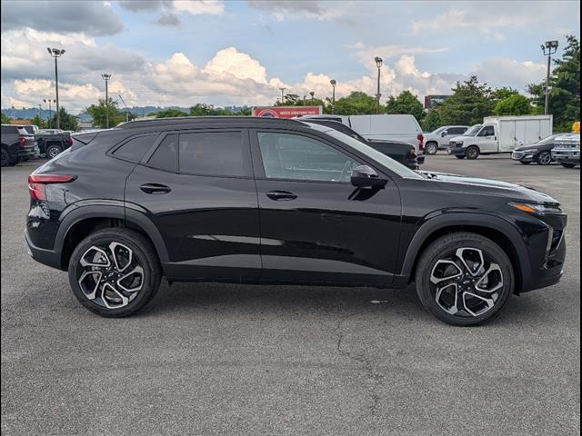 new 2025 Chevrolet Trax car, priced at $27,588