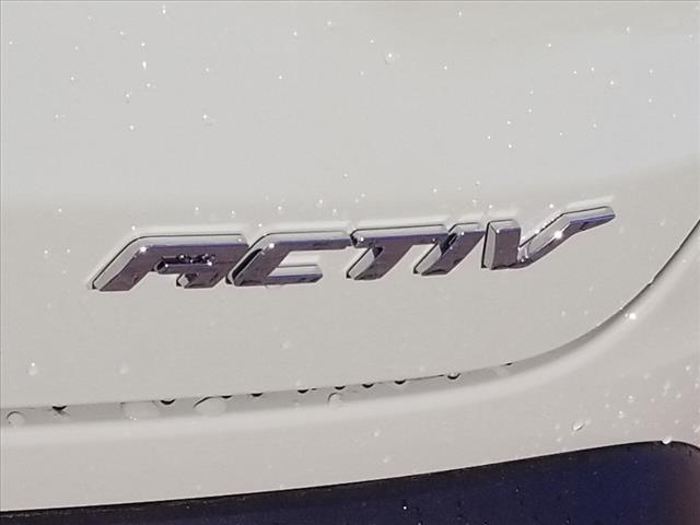 new 2025 Chevrolet Trax car, priced at $27,588