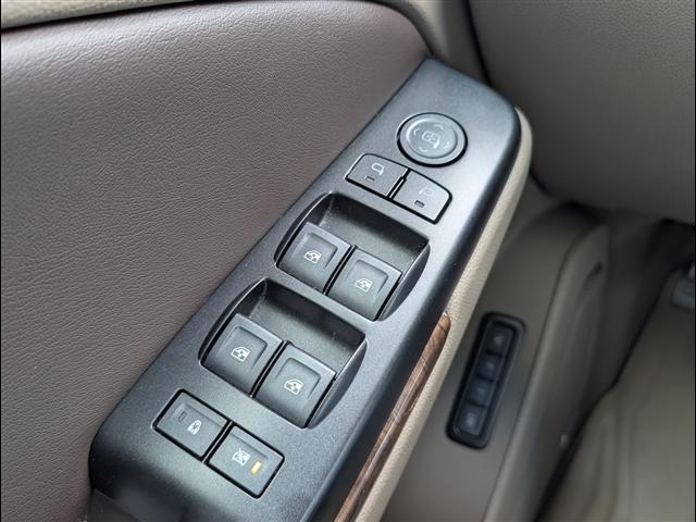 used 2018 Chevrolet Suburban car, priced at $23,398