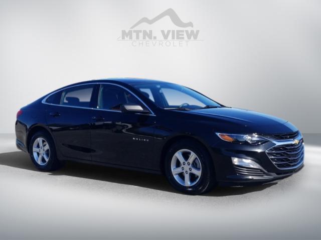 used 2022 Chevrolet Malibu car, priced at $18,389