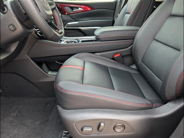 new 2026 Chevrolet Traverse car, priced at $58,193