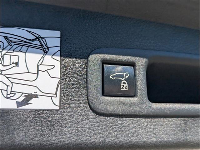 used 2021 Toyota Sienna car, priced at $33,769