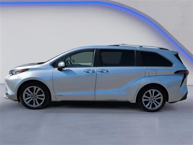 used 2021 Toyota Sienna car, priced at $33,769