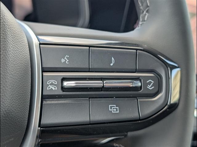 new 2025 Chevrolet Colorado car, priced at $32,633