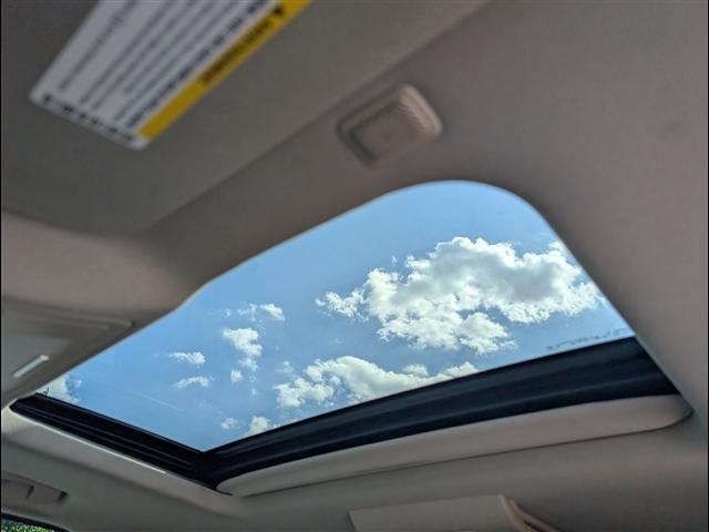 used 2015 GMC Yukon car, priced at $21,950