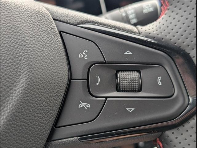 new 2025 Chevrolet Trax car, priced at $27,588