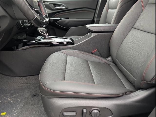new 2025 Chevrolet Trax car, priced at $27,588