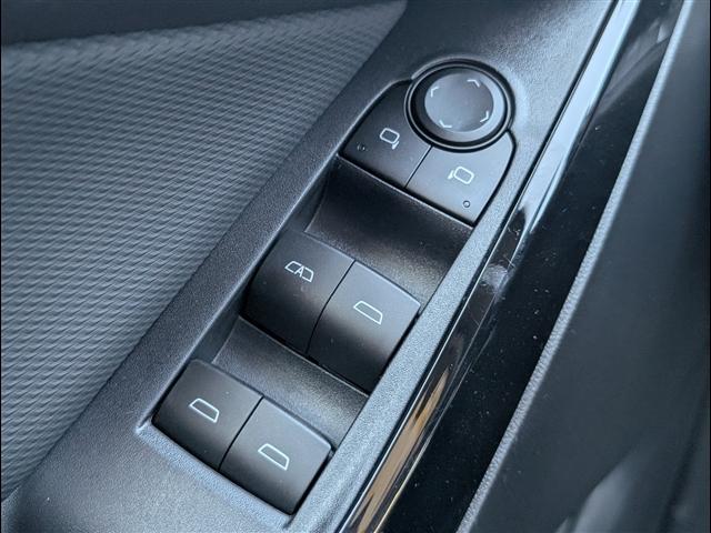 new 2026 Chevrolet Equinox car, priced at $30,543