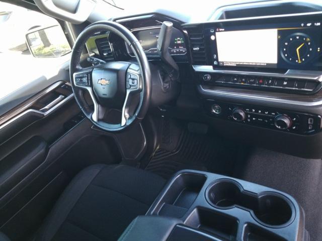 used 2022 Chevrolet Silverado 1500 car, priced at $33,318