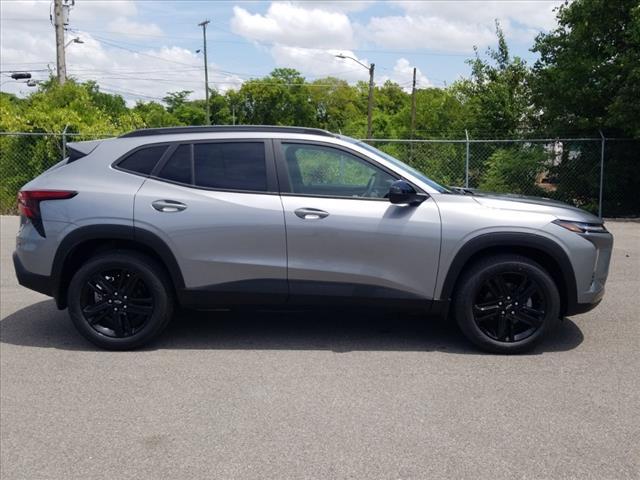 new 2025 Chevrolet Trax car, priced at $25,395