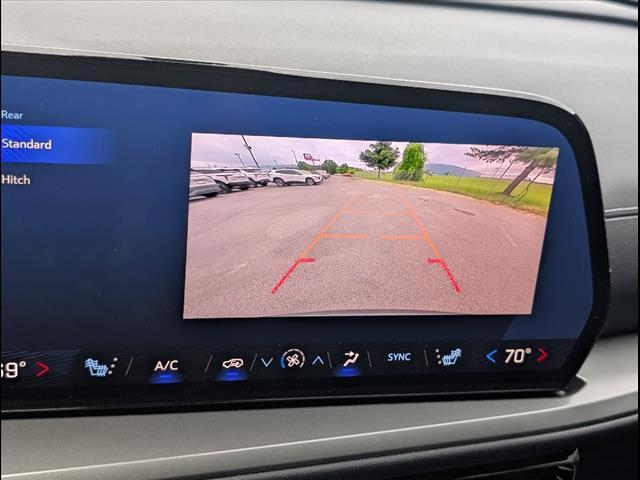 used 2025 Chevrolet Traverse car, priced at $40,816