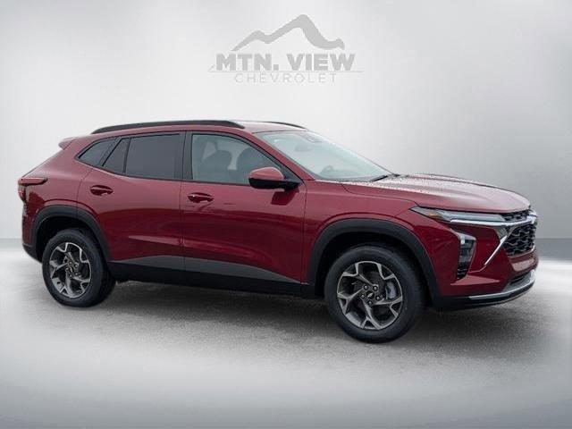 new 2025 Chevrolet Trax car, priced at $26,383